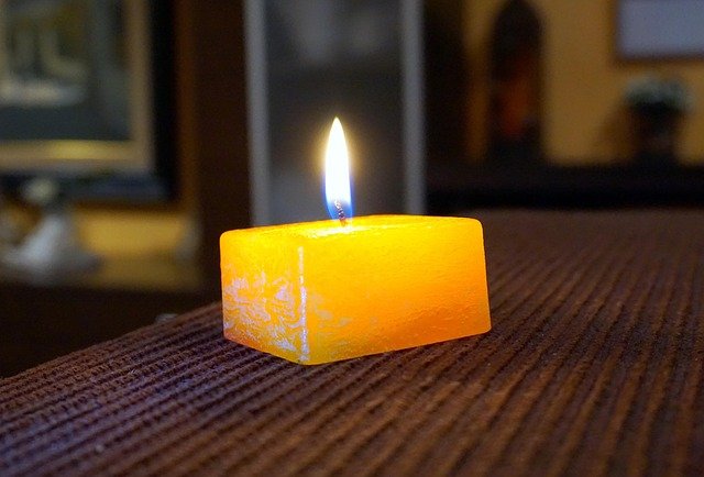 Vela Aromática “Bosque Fresco” (Edición Eco) - Imagen 2